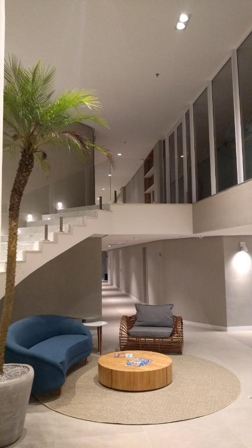 Flat Malu - A 700 Metros Da Praia Do Forte Aparthotel *