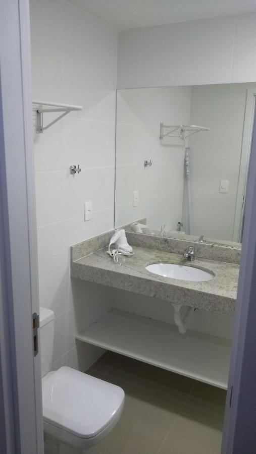 Aparthotel Flat Malu - A 700 Metros Da Praia Do Forte *
