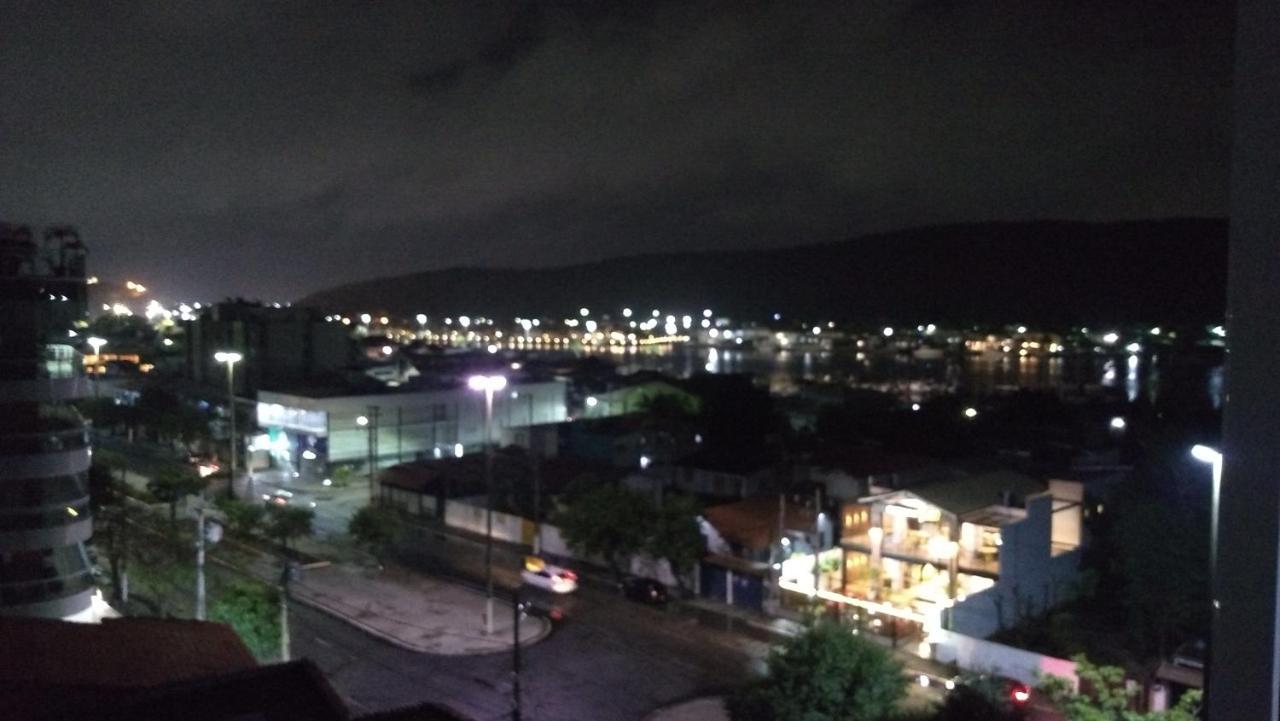 Flat Malu - A 700 Metros Da Praia Do Forte